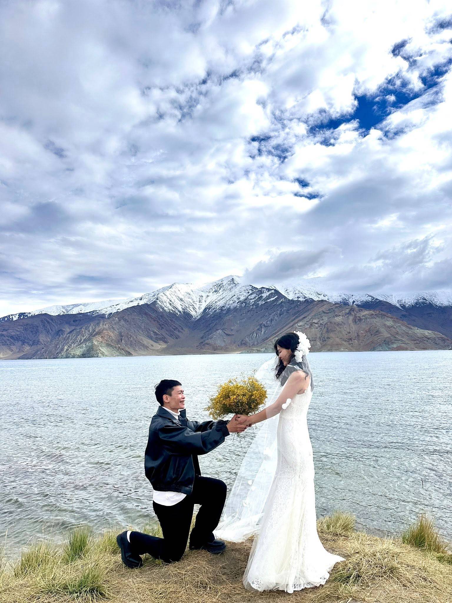 Thả hồn bên hồ Pangong