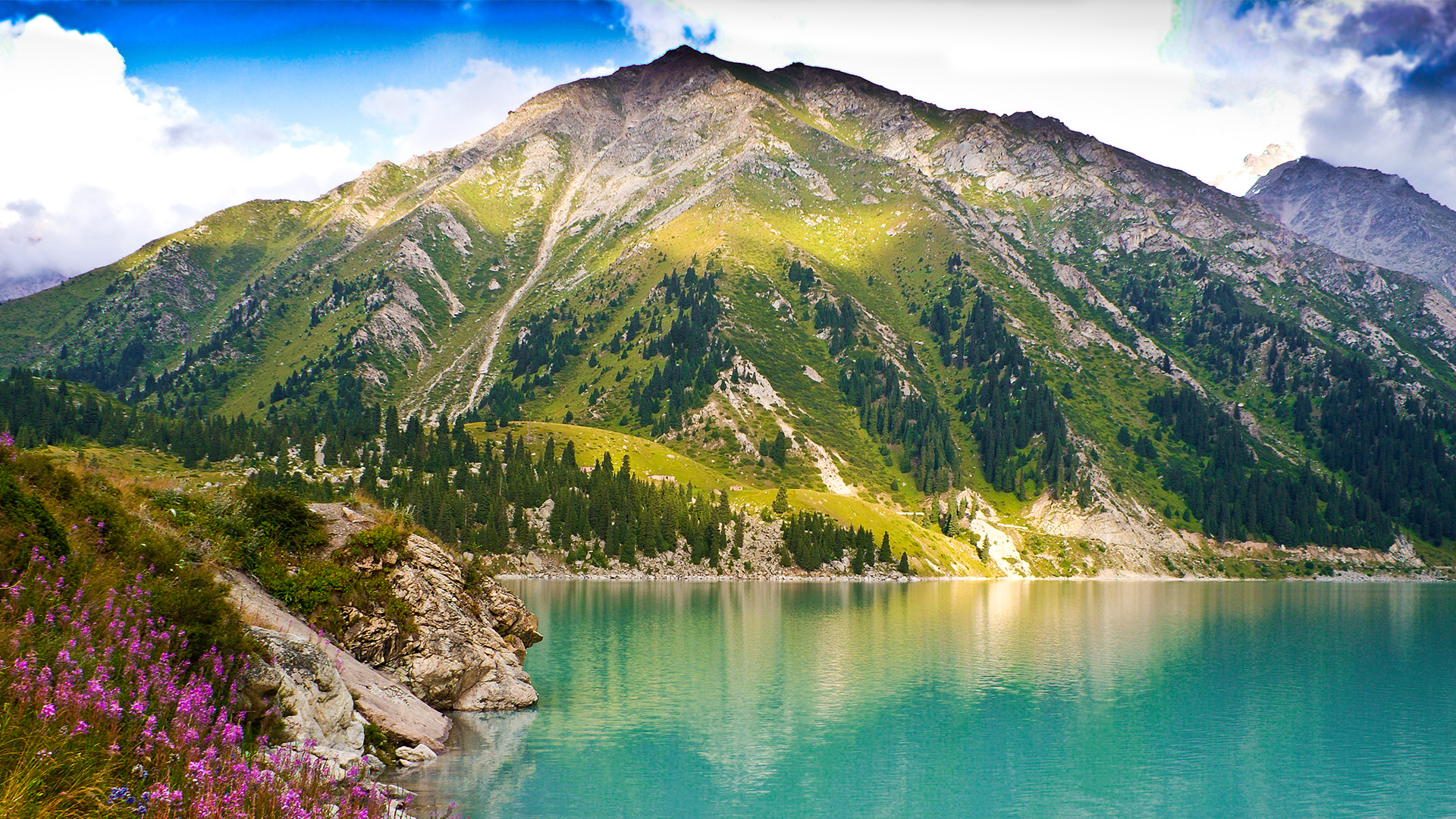 Tour Kazakhstan – Kyrgyzstan 11 Ngày: Hành Trình Con Đường Tơ Lụa